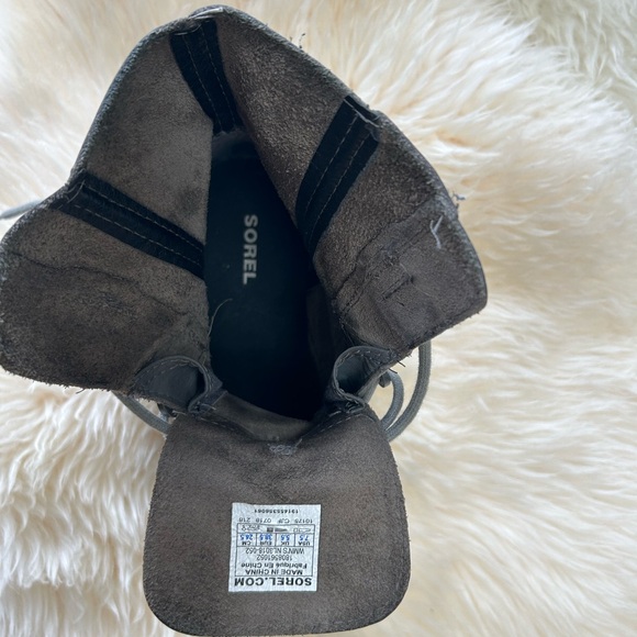 Sorel Gray Lace Up Boots - Picture 4 of 4